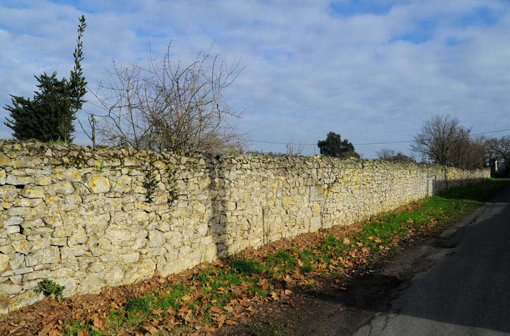 FERMETURE CHEMIN DES CAPOTS